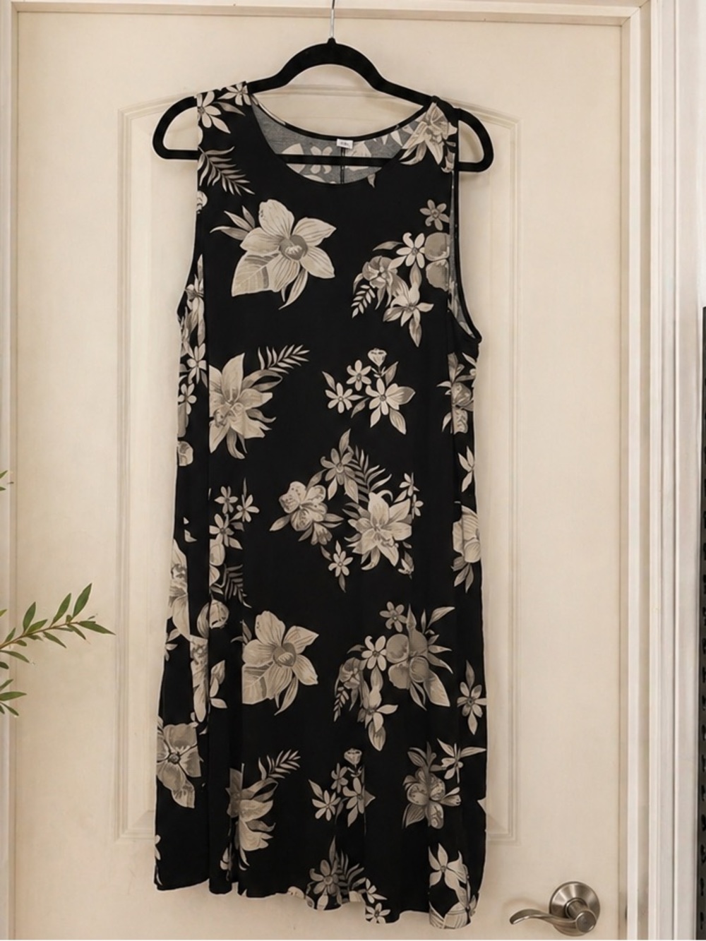 Old Navy Black Floral Midi Dress